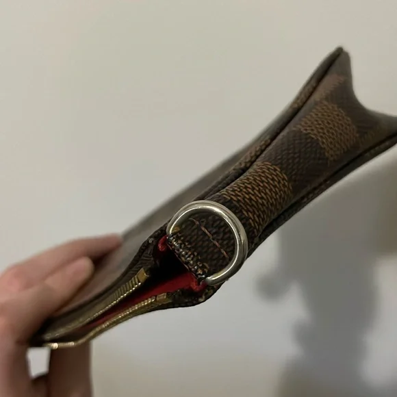 Louis Vuitton Pochette Accessoires Damier - Picture 3 of 17